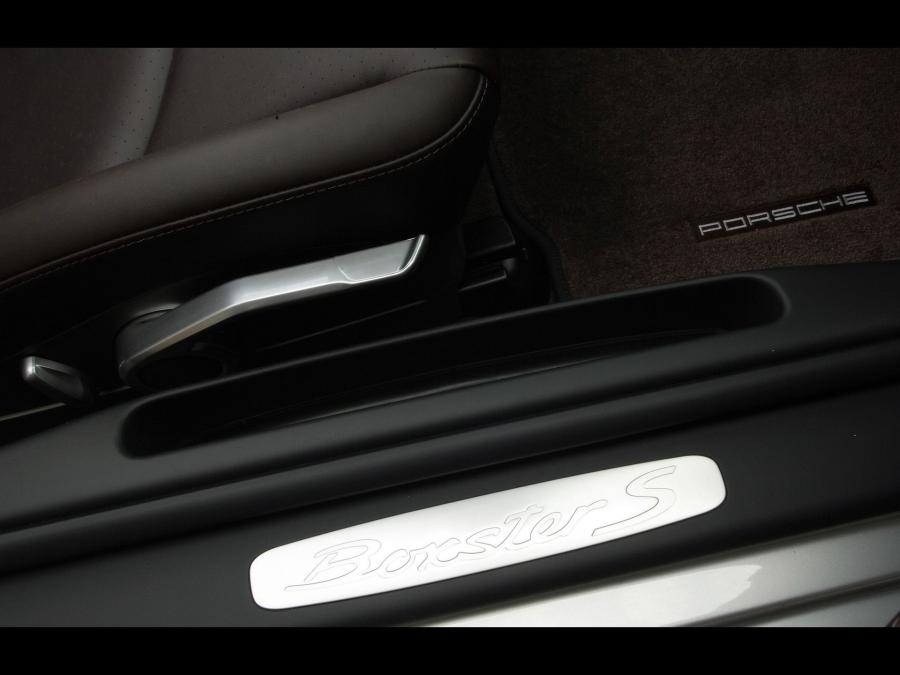  Porsche Boxster S 2007 года  (фото 19 из 33)